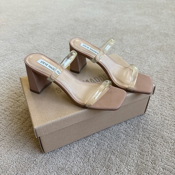 Steve Madden Lilah Sandals - Picture 2 of 8